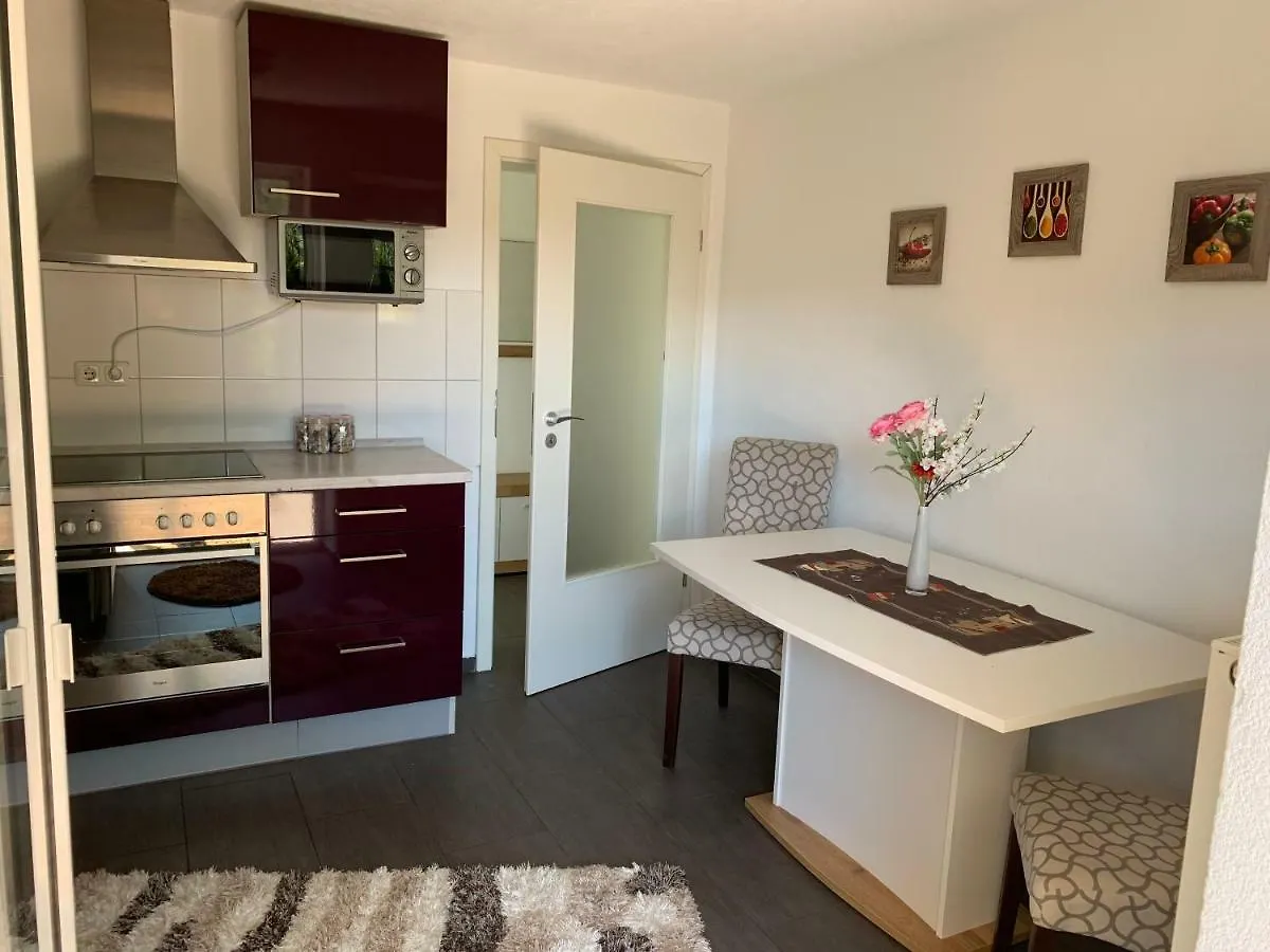 Terrassenwohnung in Estenfeld bei Würzburg Apartamento